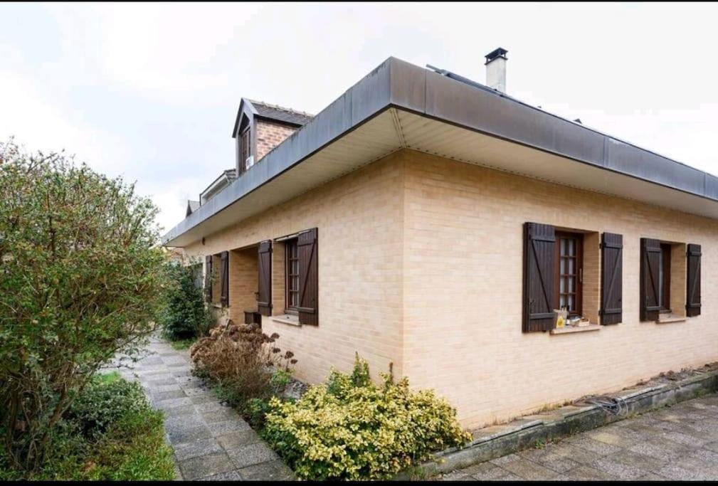 Havre De Paix Villa คอร์เบล-เอซองส์ ภายนอก รูปภาพ